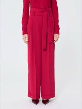 SIZE 0 - TARA JARMON red wide leg pants